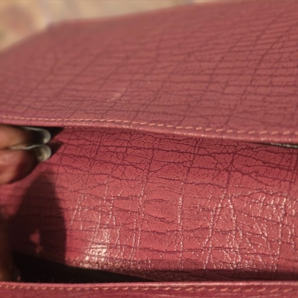 GUCCI Pink Long Wallet w/Decorative Rivets, EUC - Picture 7 of 16